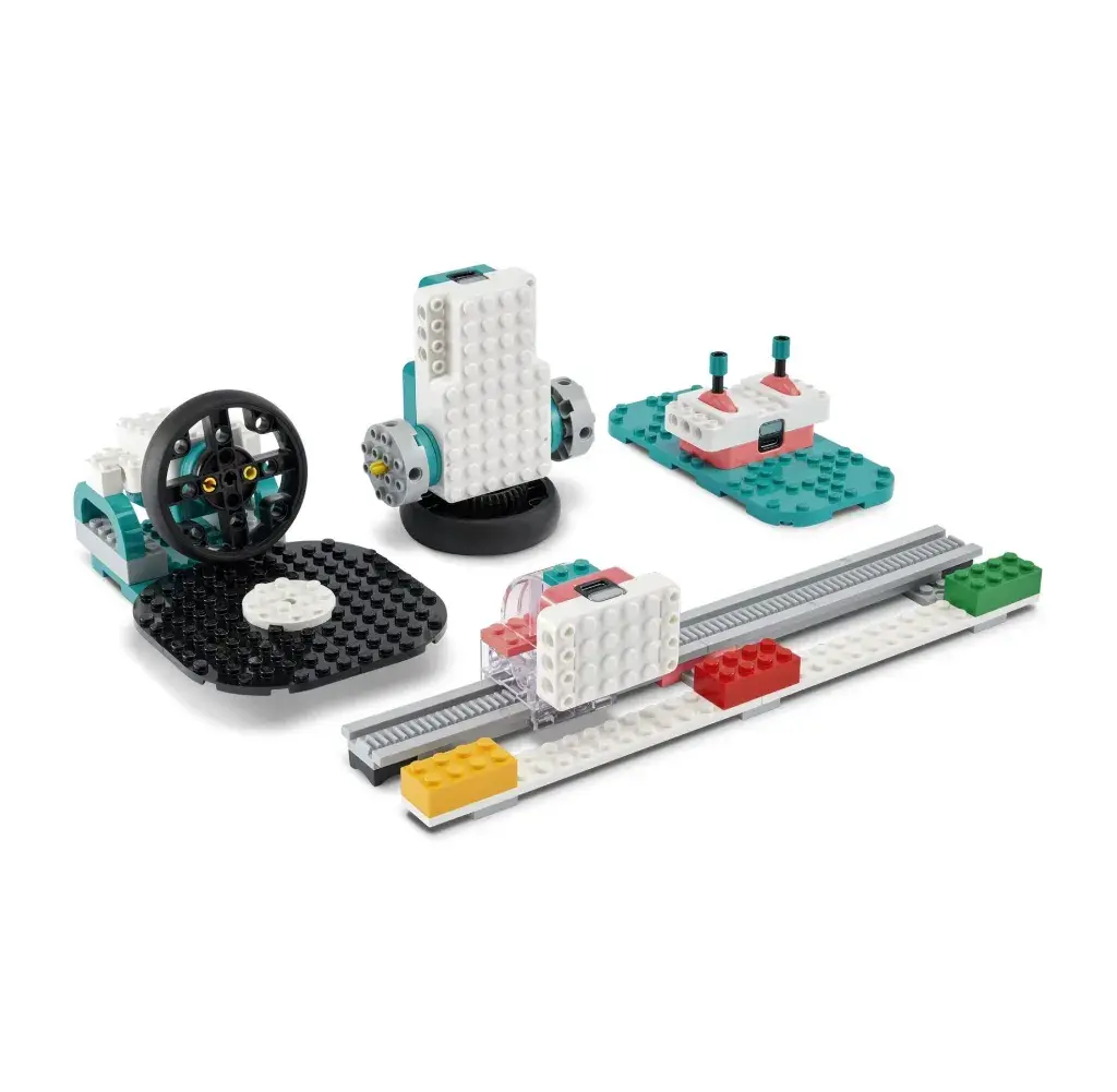 LEGO-45522-Computer-Science-AI-demo4.webp